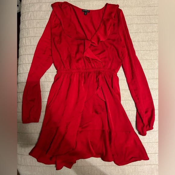 Express red ruffled dress. - Picture 3 of 3